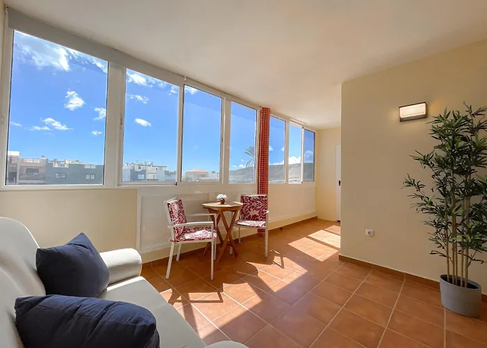 Fee4Me Casa Emilia Few Meters From The Beach